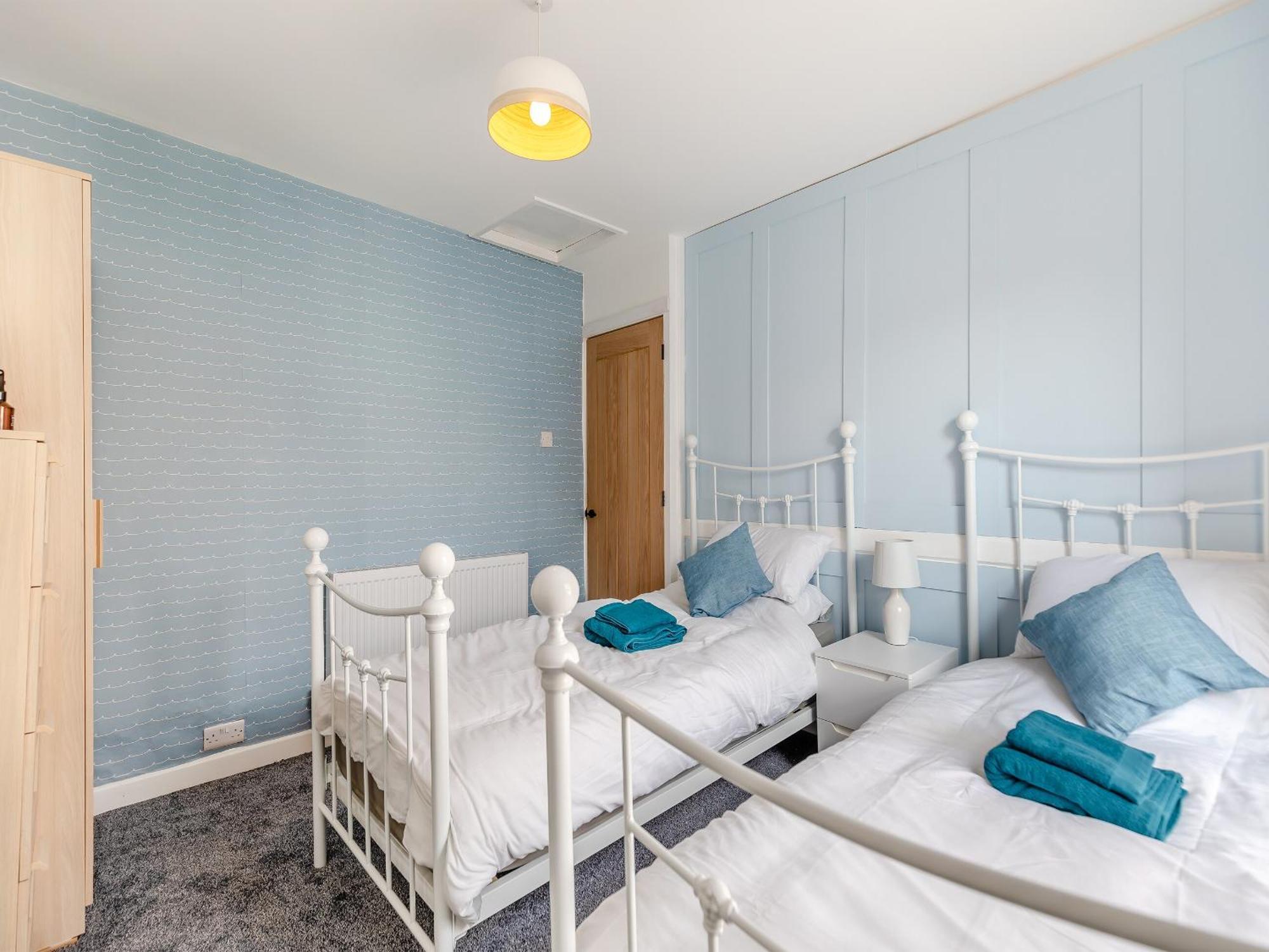 Primrose Cottage Тинмут Экстерьер фото
