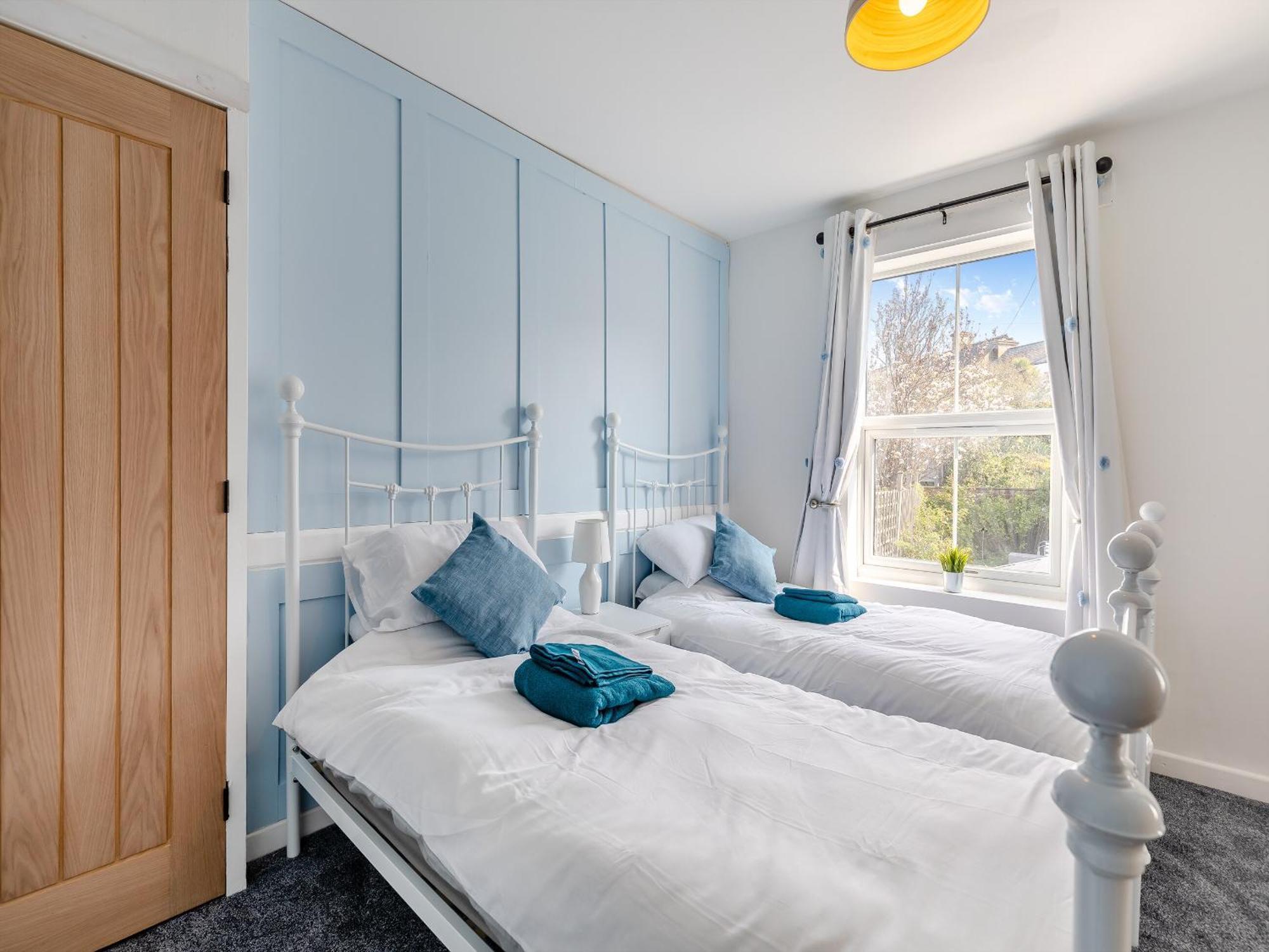 Primrose Cottage Тинмут Экстерьер фото